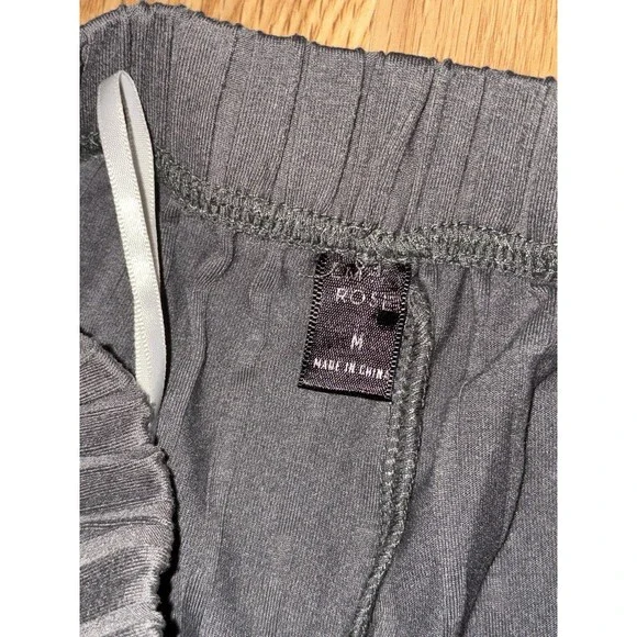 Women’s Flowy Pants Black Ribbed Size Medium Comfy Wide Legged Boho Chic - Picture 4 of 8